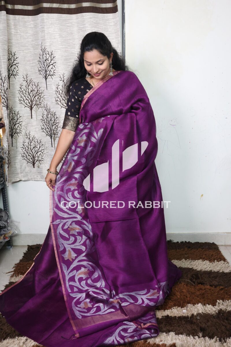 Pure Silk linen side jamdani saree - Magenta - Image 2