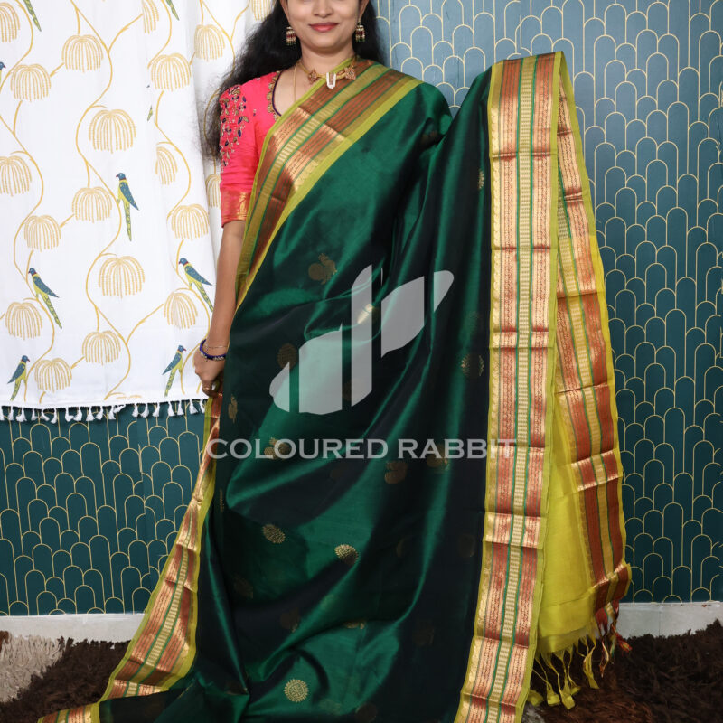Kanjivaram Silk cotton mayil chakram - Dark green